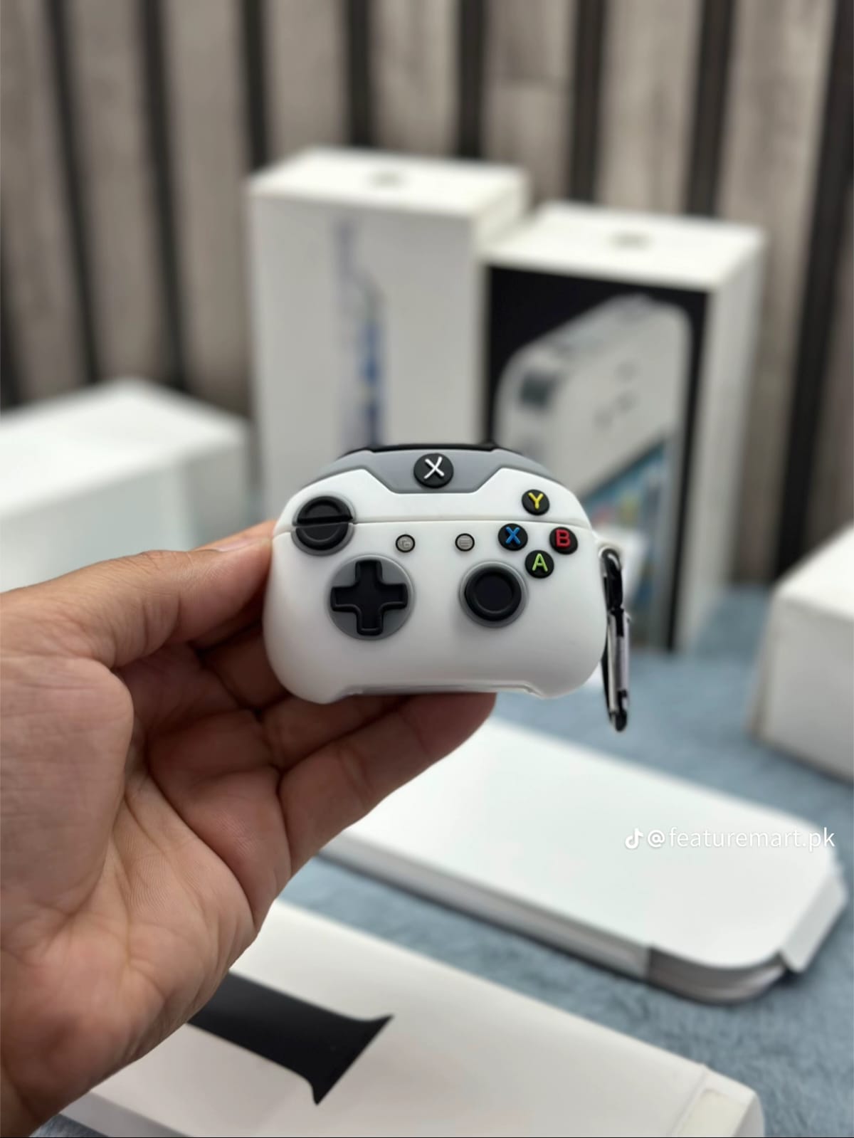 Airpods pro 2 / Free Fancy covers