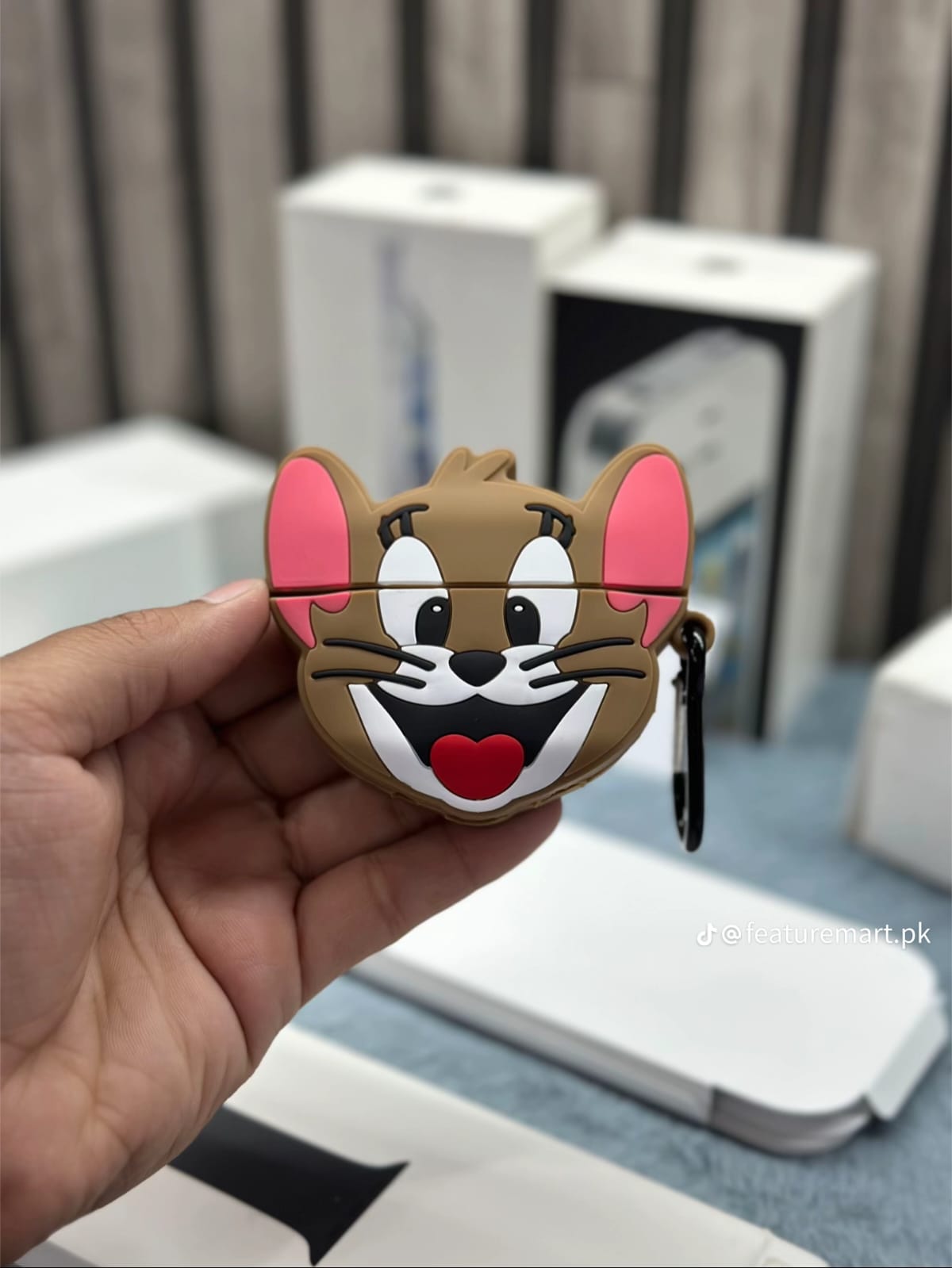 Airpods pro 2 / Free Fancy covers